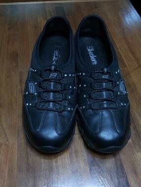 Skechers Black Slip-On Athletic Casual Sneakers with Decorative Accents